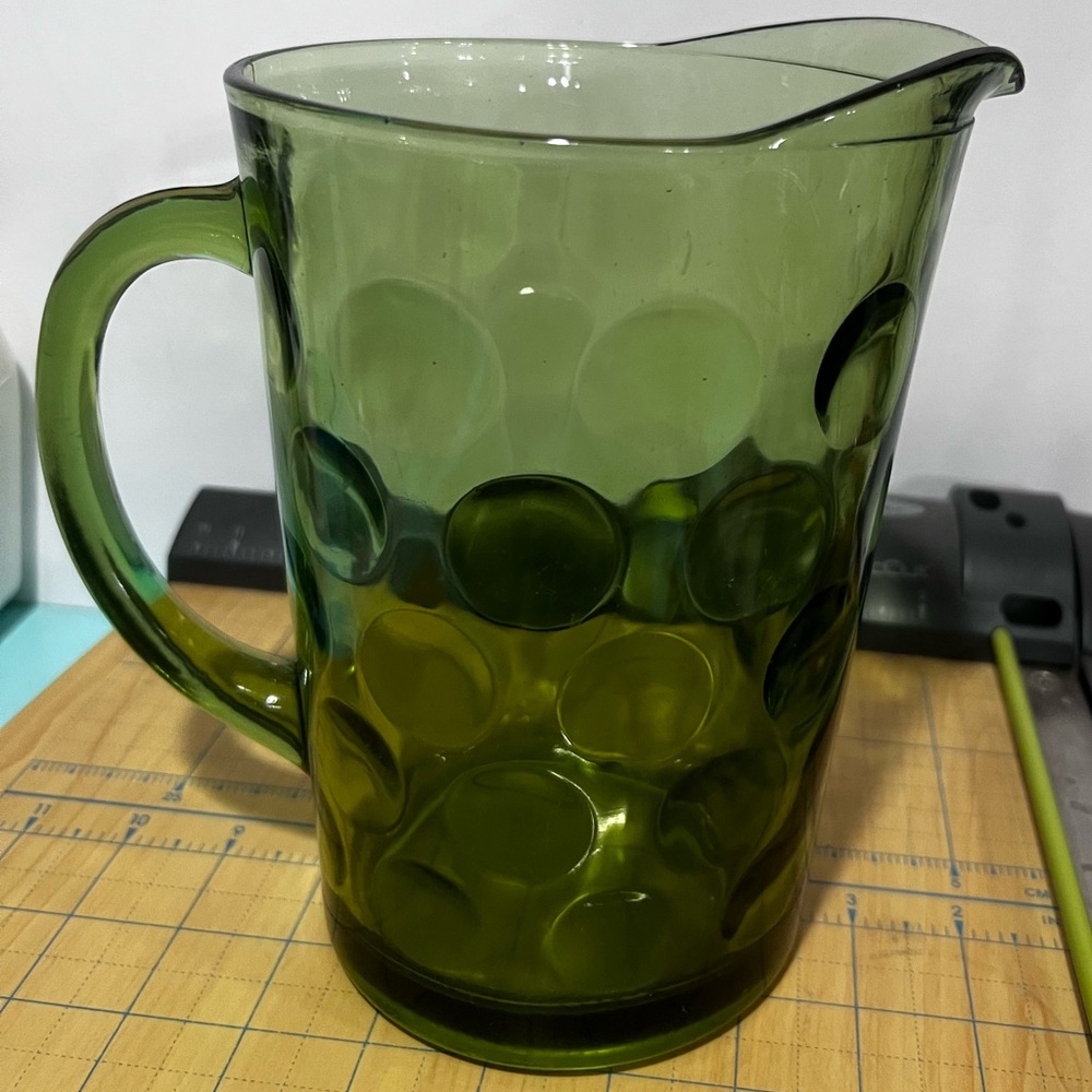 vintage Hazel-Atlas Eldorado Avocado Green glass pitcher - Picture 3 of 10